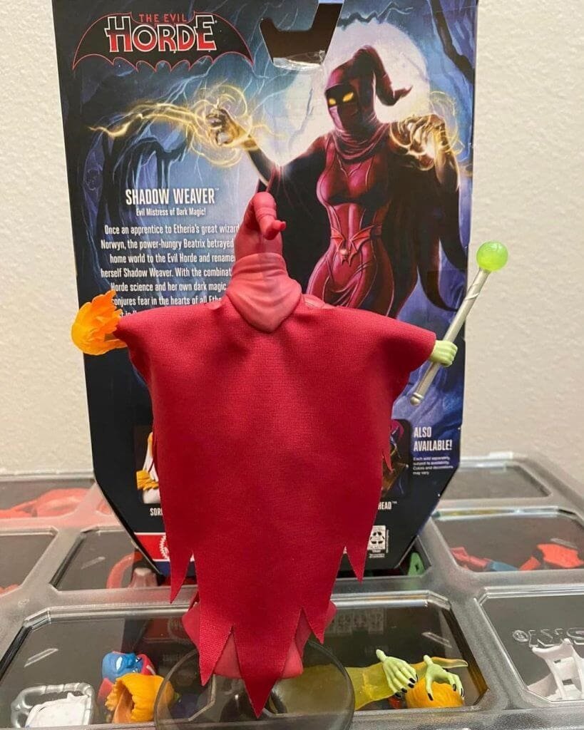 Masterverese Shadow Weaver 2 in hand