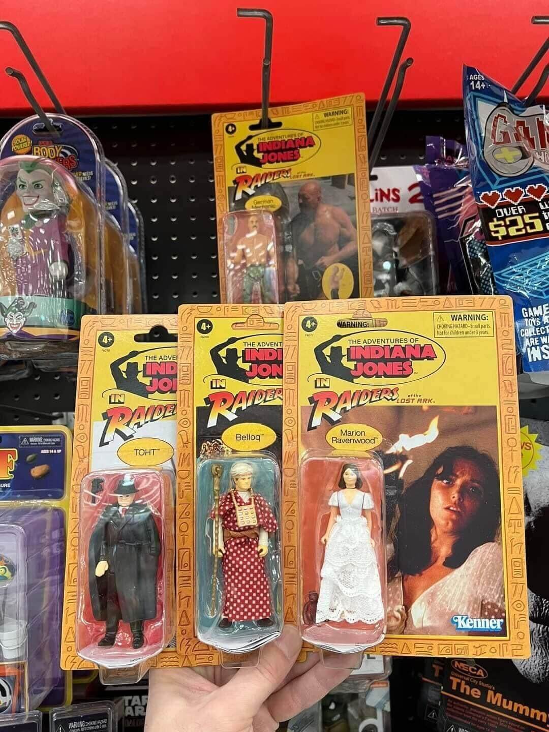 Indiana Jones Retro Collection at Taregt