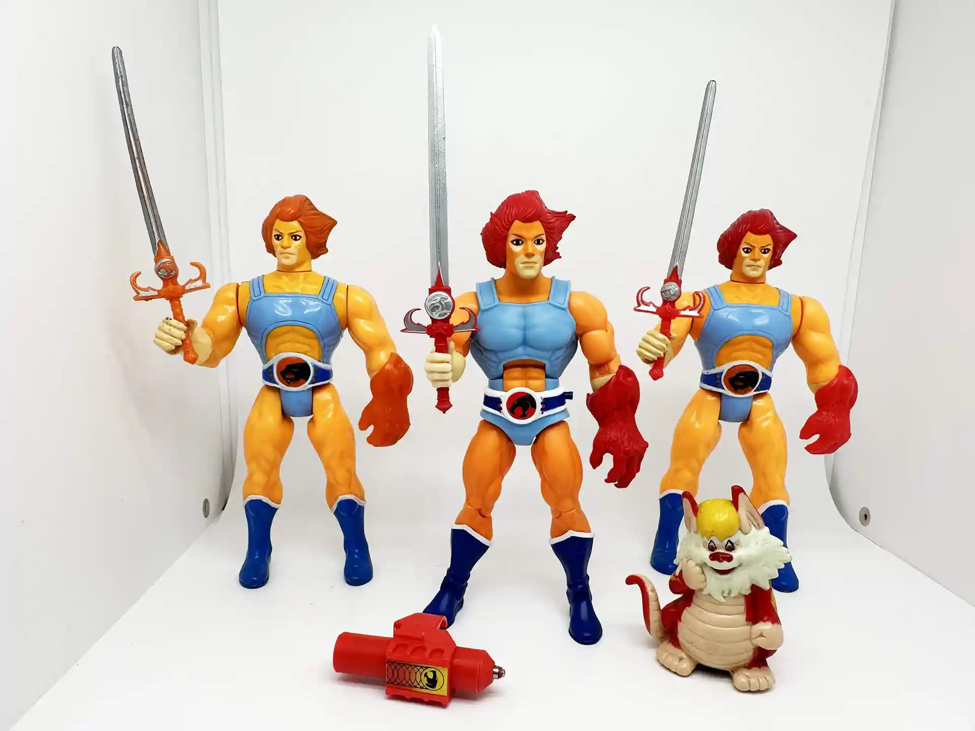 Lion-O Toy Variant Super7 Ultimates ThunderCats vintage comparisons with snarf