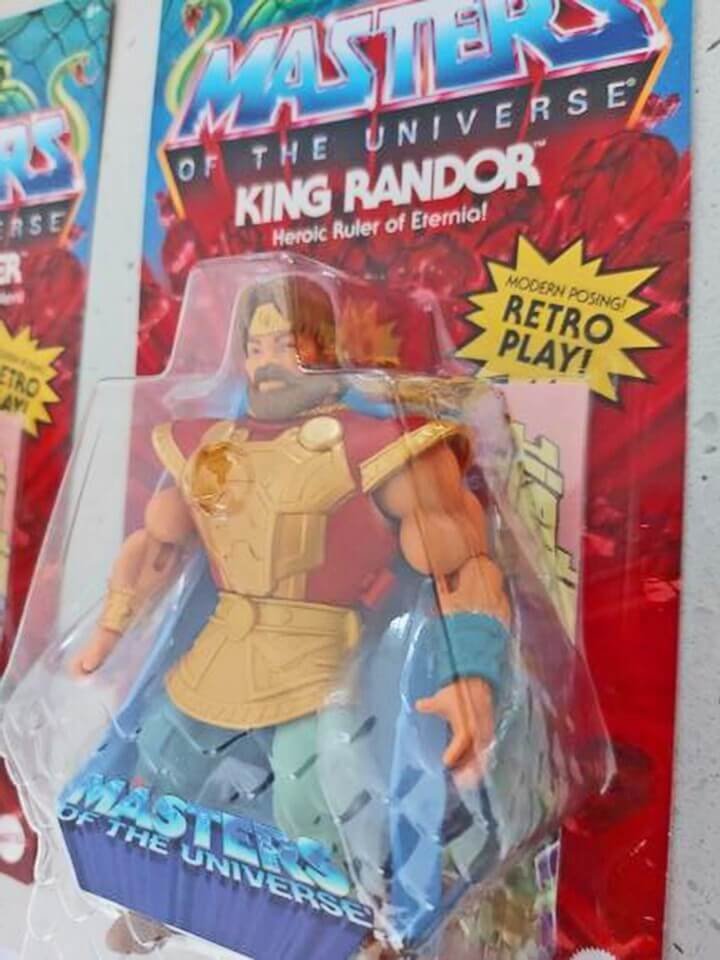 MOTU Origins King Randor 200X Wave 13 in hand