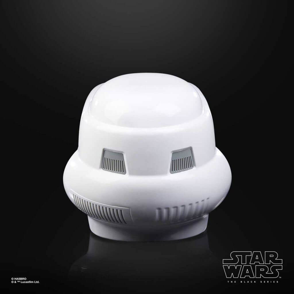 STAR-WARS-THE-BLACK-SERIES-SCOUT-TROOPER-PREMIUM-ELECTRONIC-HELMET-7-scaled