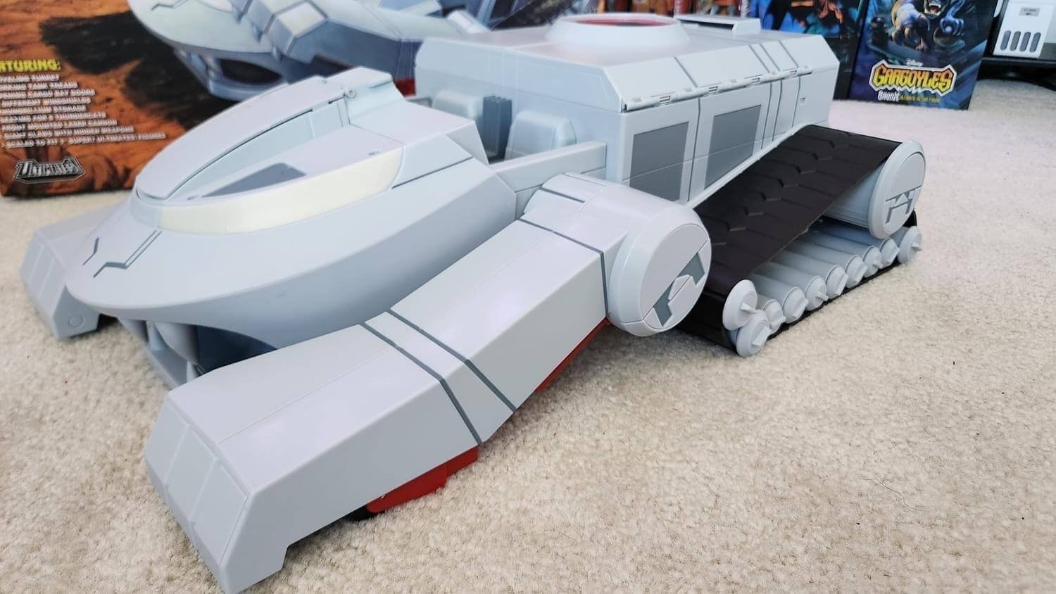 Super7 Ultimates Thundertank 7