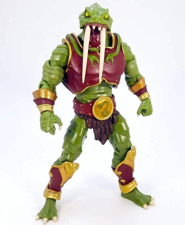 Fang-Or-MOTU-Classics-4