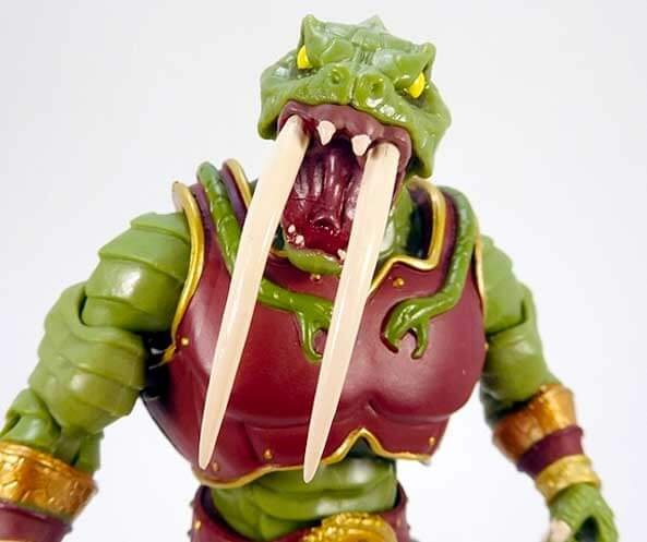 Fang-Or-MOTU-Classics-5