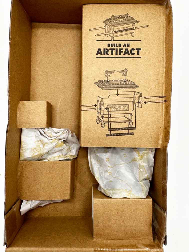 Indiana-Jones-Adventure-Series-Indiana-Jones-Package-interior