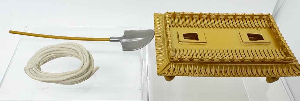 Indiana-Jones-Adventure-Series-Sallah-accessories