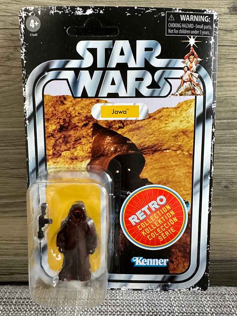 Jawa-Star-Wars-Retro-Collection-A-New-Hope-#2---6-pack-in-hand