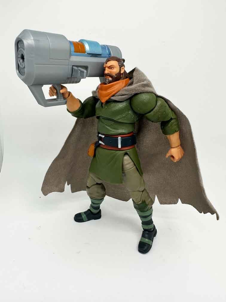 Masters-of-the-Universe-Man-At-Arms-Revelation-Deluxe-action-pose-2