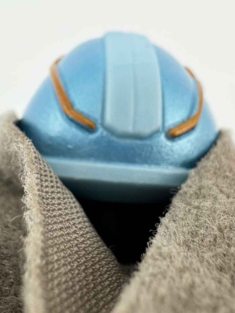 Masters-of-the-Universe-Man-At-Arms-Revelation-Deluxe-armed-up-head-rear