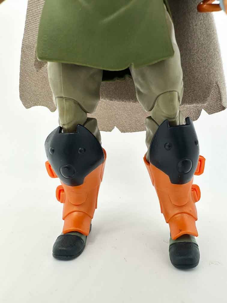 Masters-of-the-Universe-Man-At-Arms-Revelation-Deluxe-armed-up-legs-front