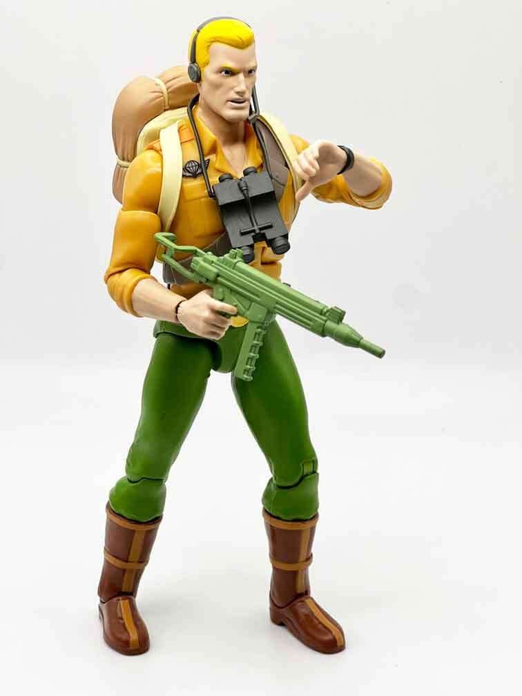 Super7-GI-Joe-Ultimates-Duke-action-shot-8