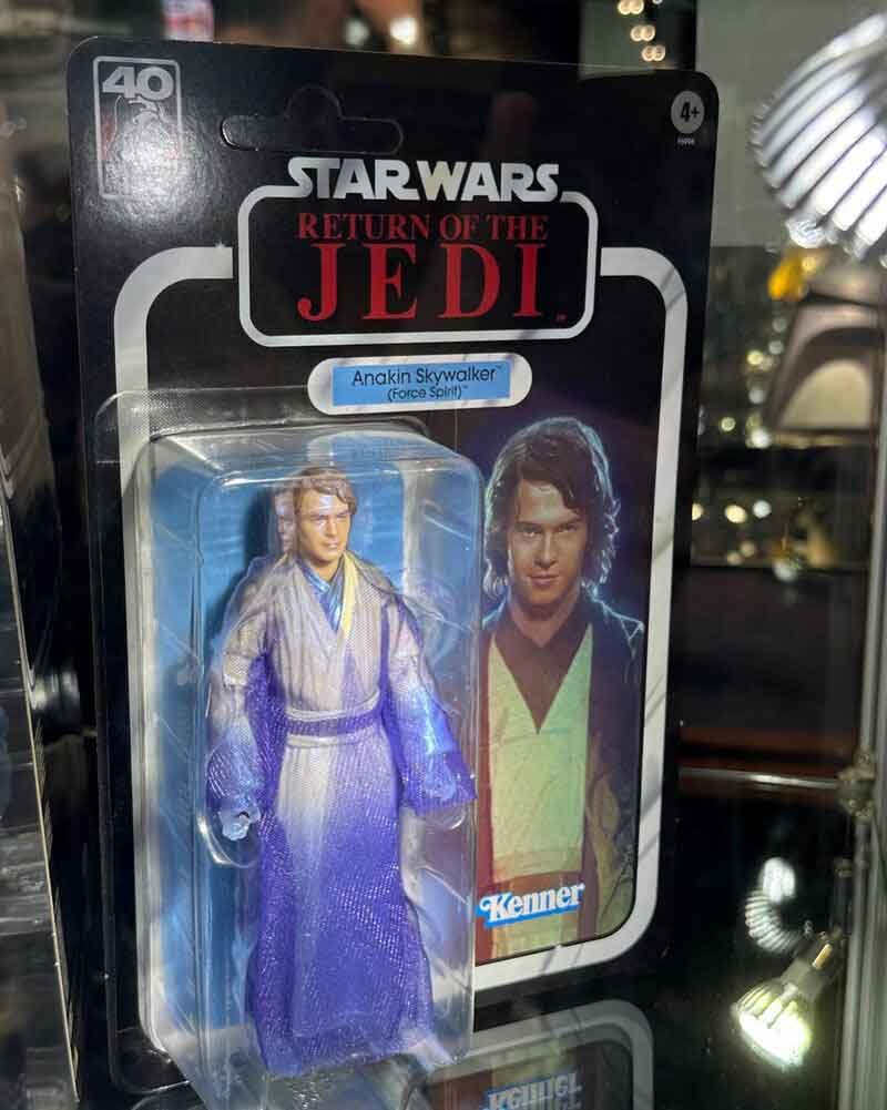 Anakin-Skywalker-Force-Spirits-3-Pack-Star-Wars-Black-Series-Booth-Reveal