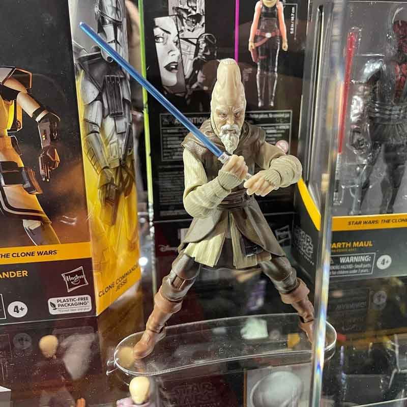 Ki-Adi-Mundi-Star-Wars-Black-Series-Celebration-2023-Attack-of-the-Clones