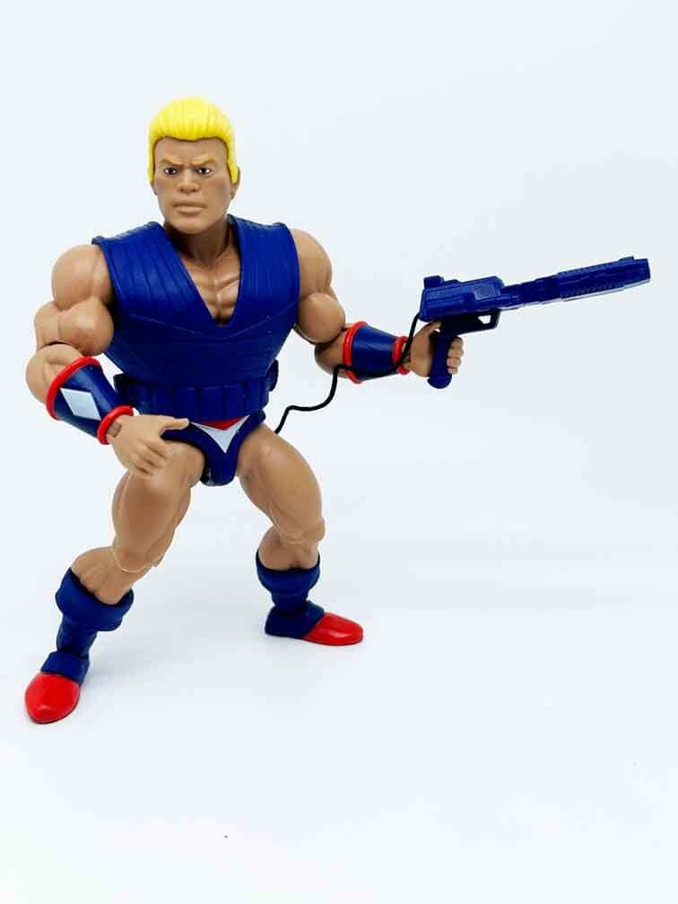 Masters-of-the-Universe-MOTU-Origins-Duplico-In-Hand-action-pose-6