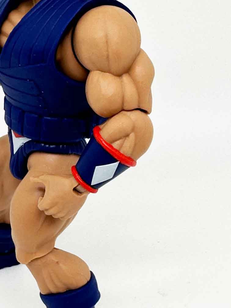 Masters-of-the-Universe-MOTU-Origins-Duplico-In-Hand-left-arm