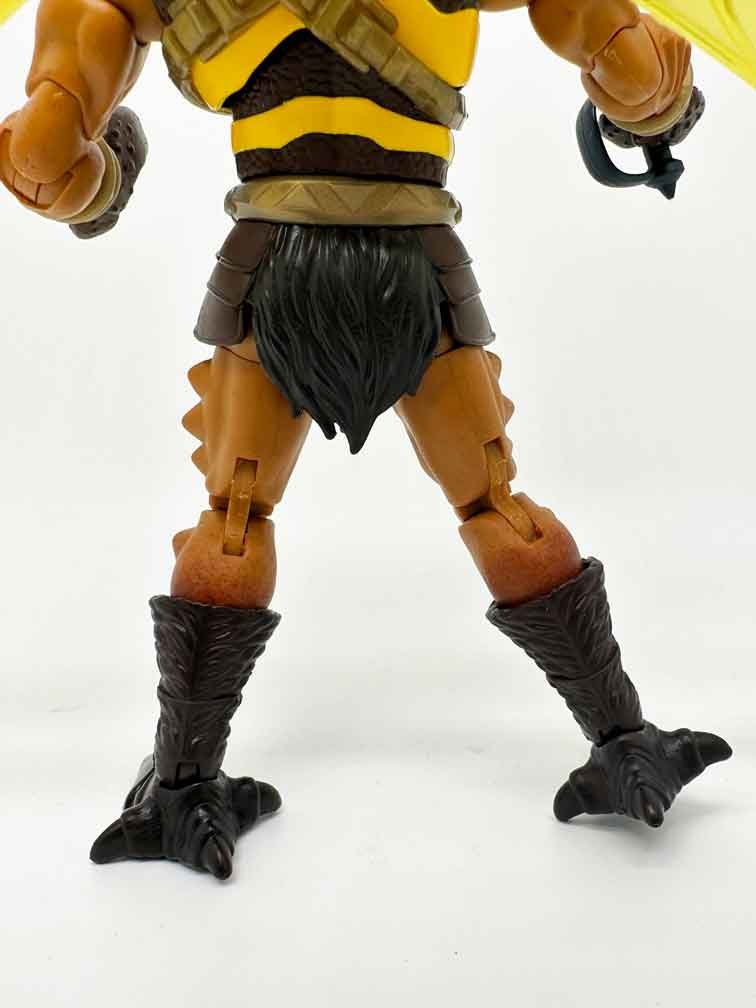Masterverse-New-Eternia-Buzz-Off-in-hand-legs-rear