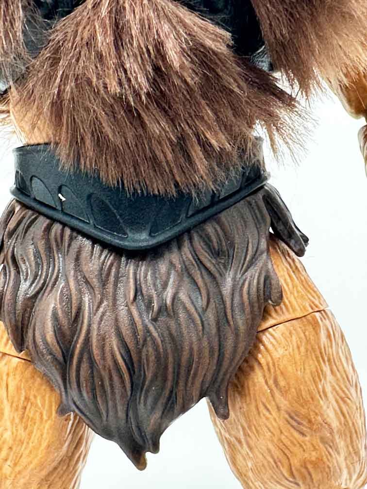 Masterverse-New-Eternia-Grizzlor-in-hand-waist-front