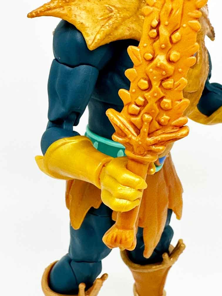 Masterverse-Revelation-Classic-Mer-Man-in-hand-right-arm