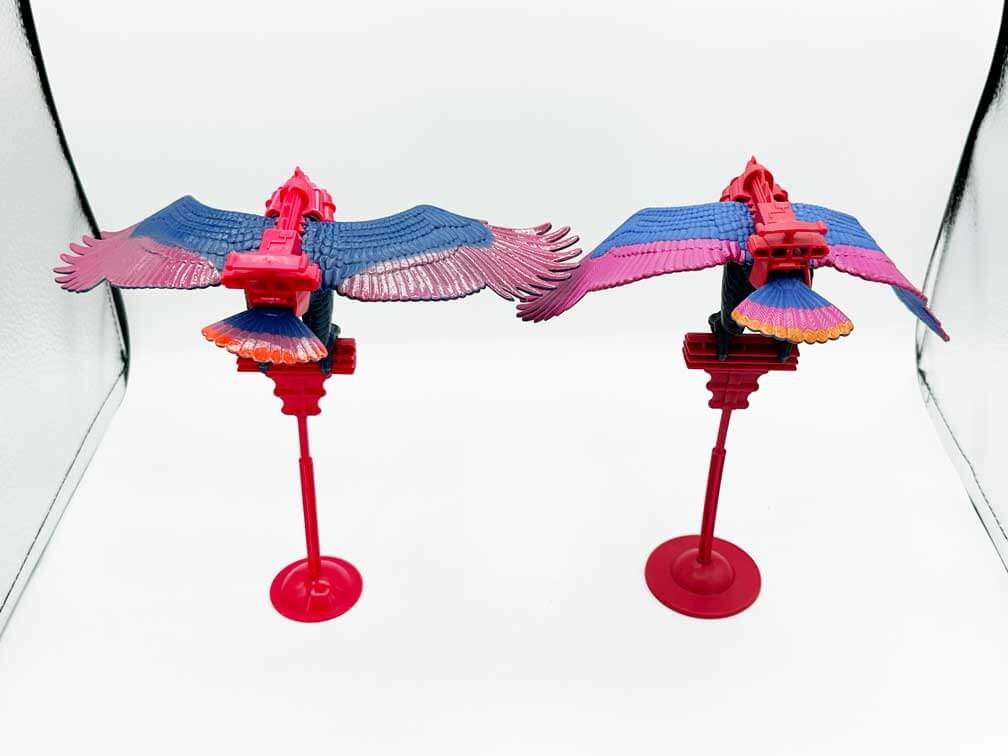 Skeletor-Screeech-MOTU-Origins-Vintage-Comparison-4