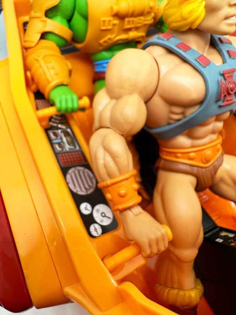 MOTU-Origins-Talon-Fighter-&--Point-Dread-figure-handles