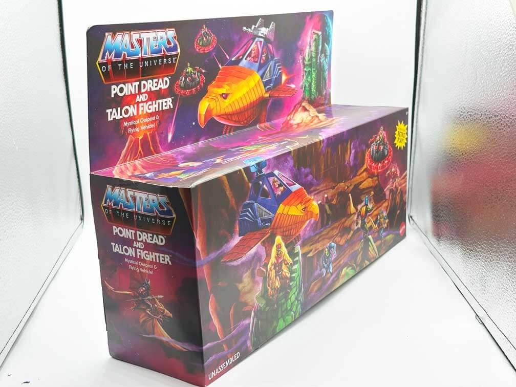 MOTU-Origins-Talon-Fighter-&--Point-Dread-package-front-right1