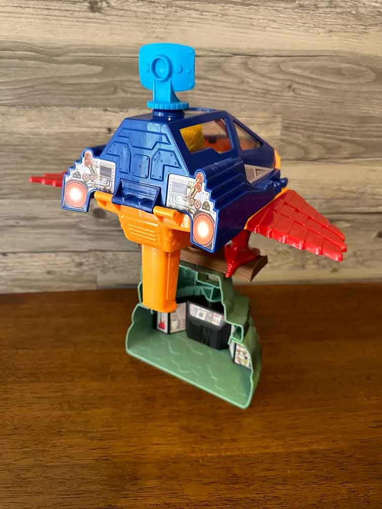 MOTU-Origins-Talon-Fighter-&--Point-Dread-right-rear-with-handle