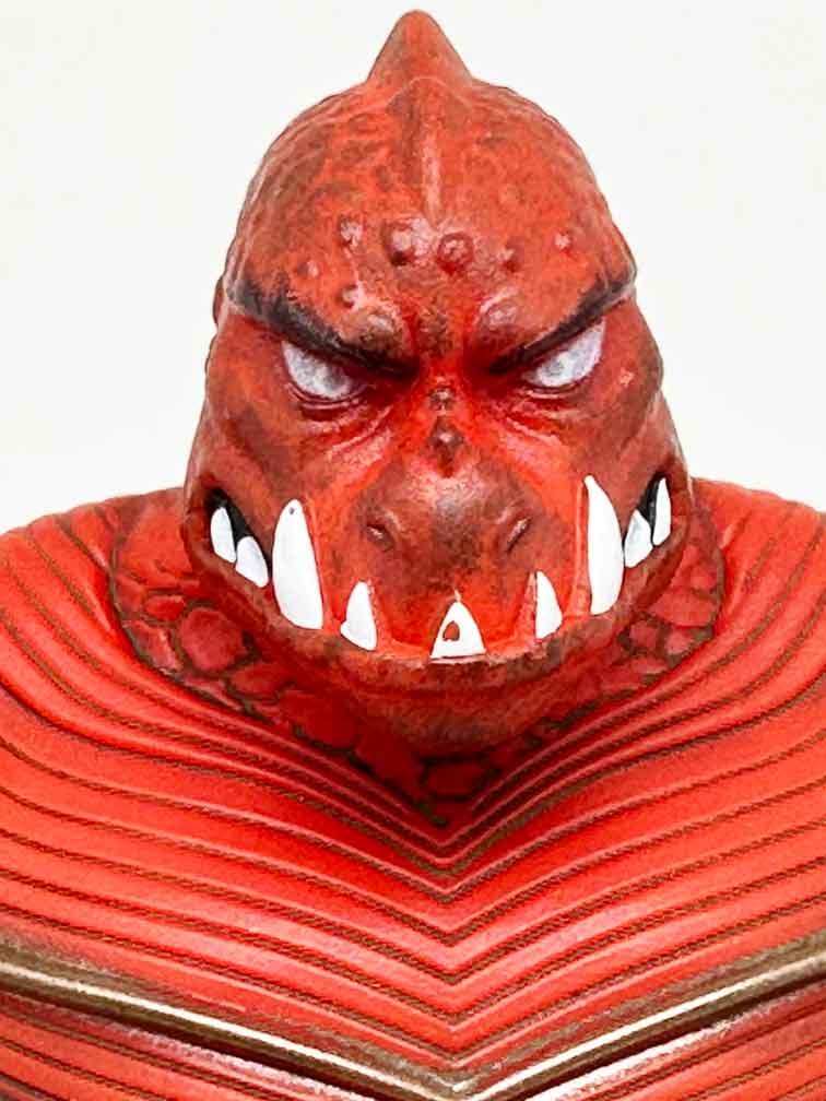 Masterverse-New-Eternia-Clawful-head-front