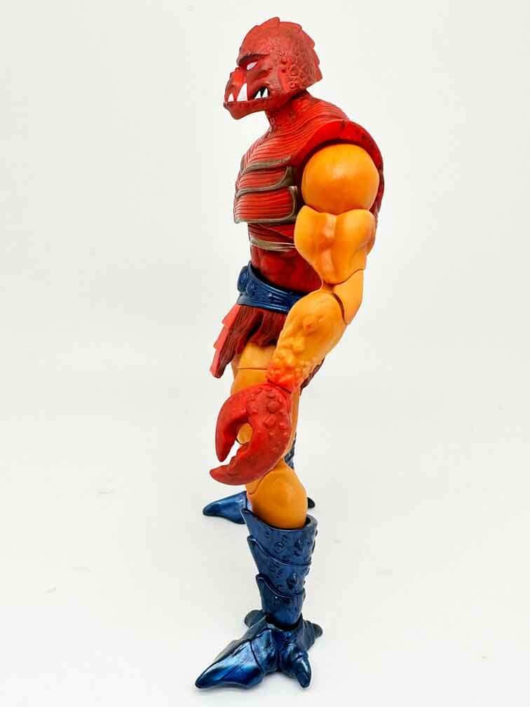 Masterverse-New-Eternia-Clawful-left