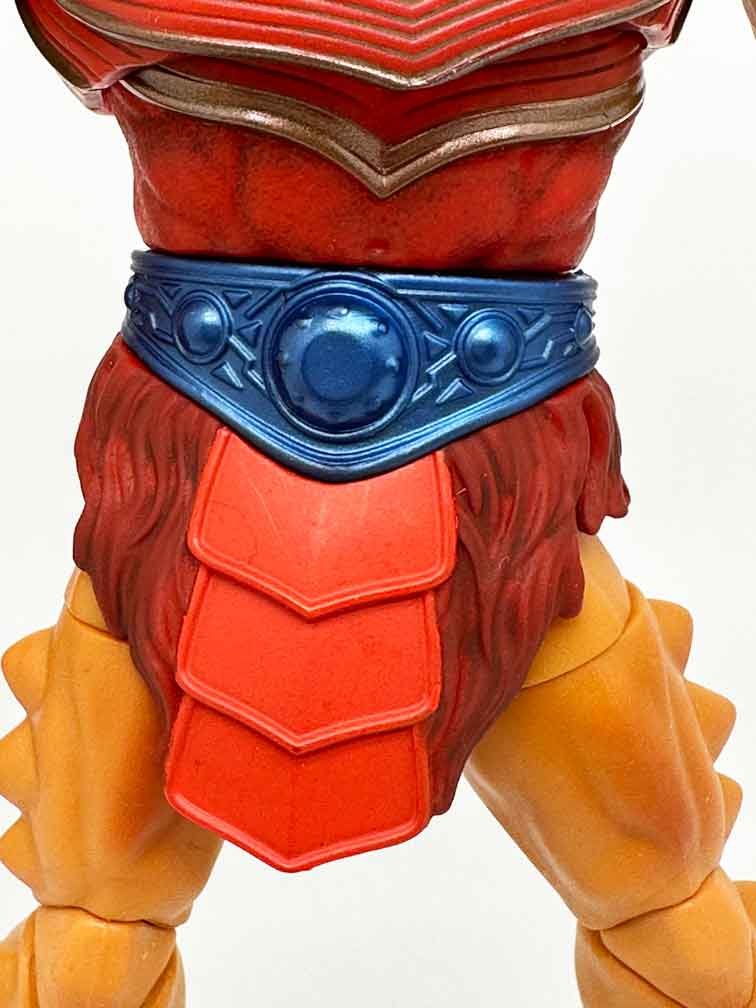 Masterverse-New-Eternia-Clawful-waist-front