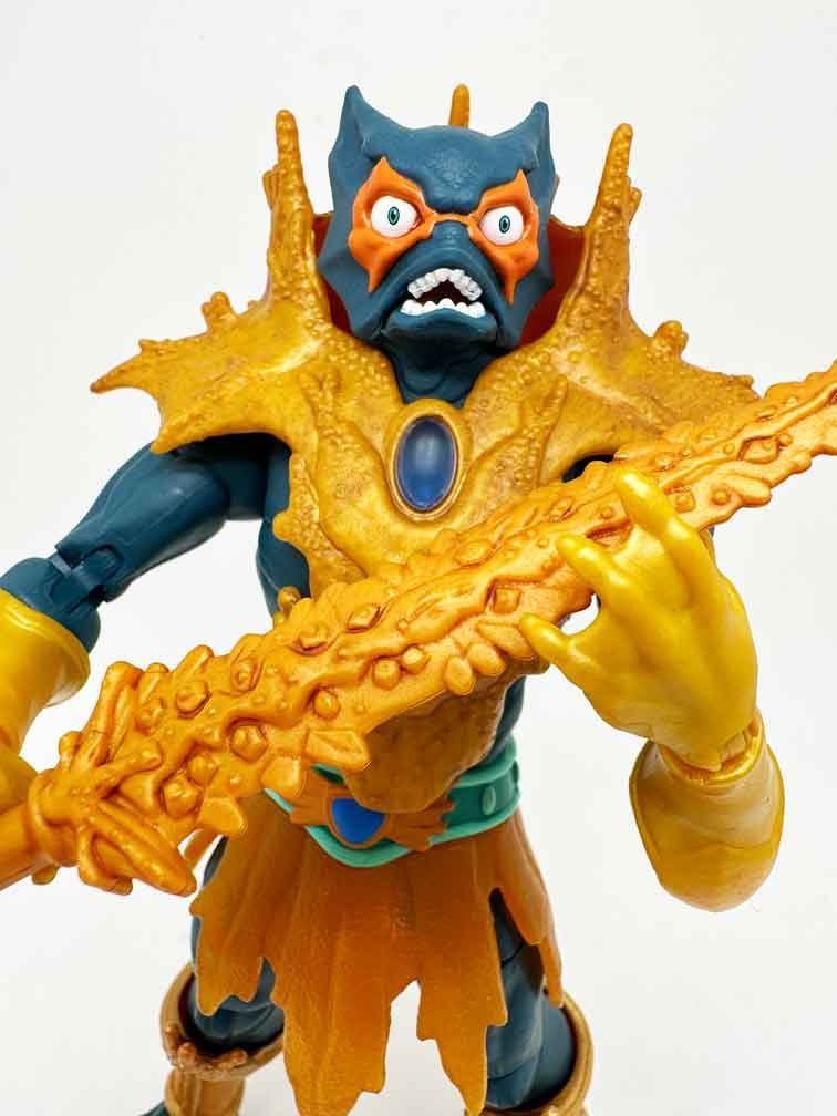 Masterverse-Revelation-Classic-Mer-Man-in-hand-action-pose-7