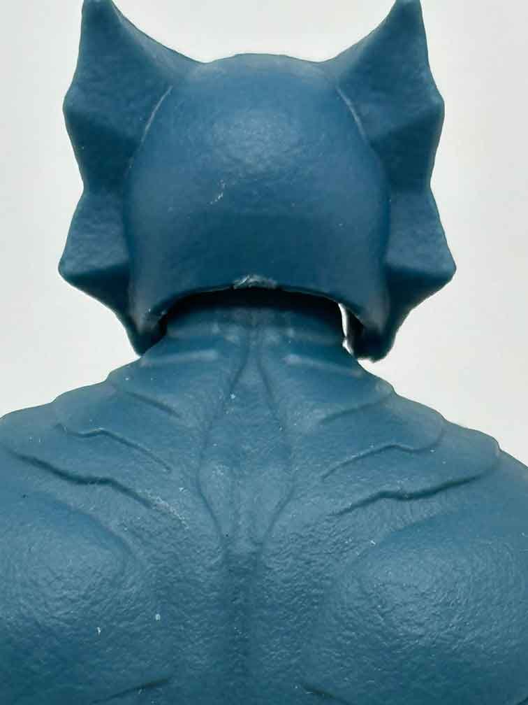 Masterverse-Revelation-Classic-Mer-Man-in-hand-head-rear
