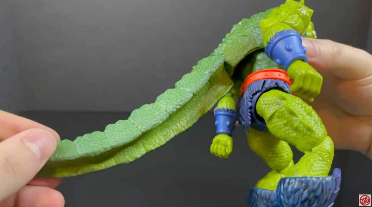 New-Eternia-Masterverse-Whiplash-10