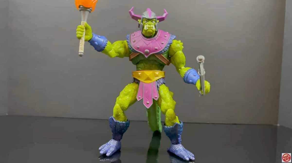 New-Eternia-Masterverse-Whiplash-2