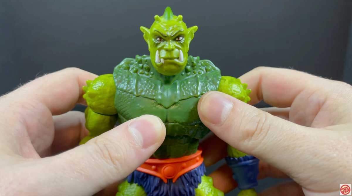 New-Eternia-Masterverse-Whiplash-5