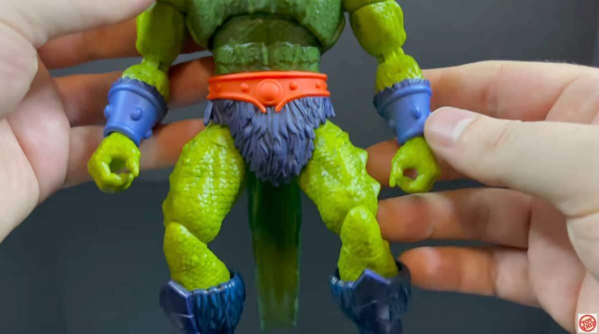 New-Eternia-Masterverse-Whiplash-6