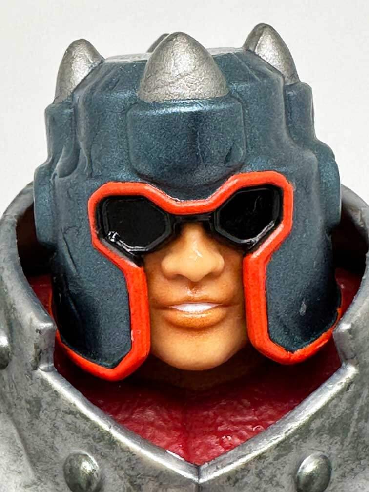 Masterverse-New-Eternia-Ram-Man-googled-head-front