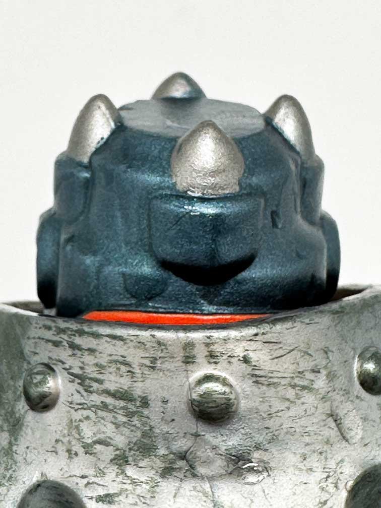 Masterverse-New-Eternia-Ram-Man-googled-head-rear