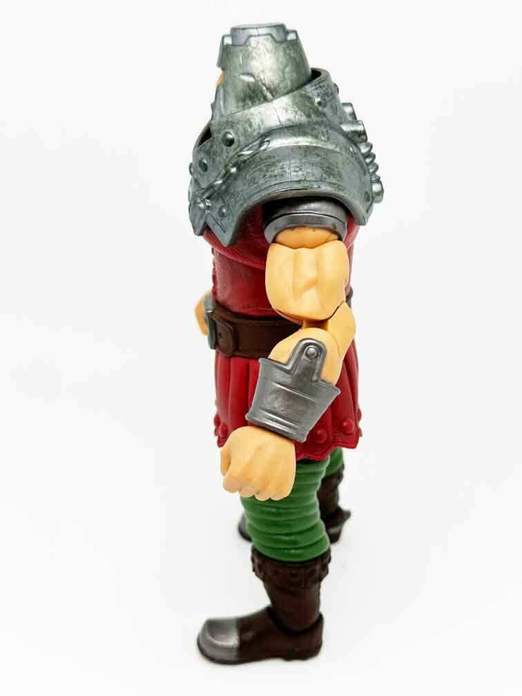 Masterverse-New-Eternia-Ram-Man-left