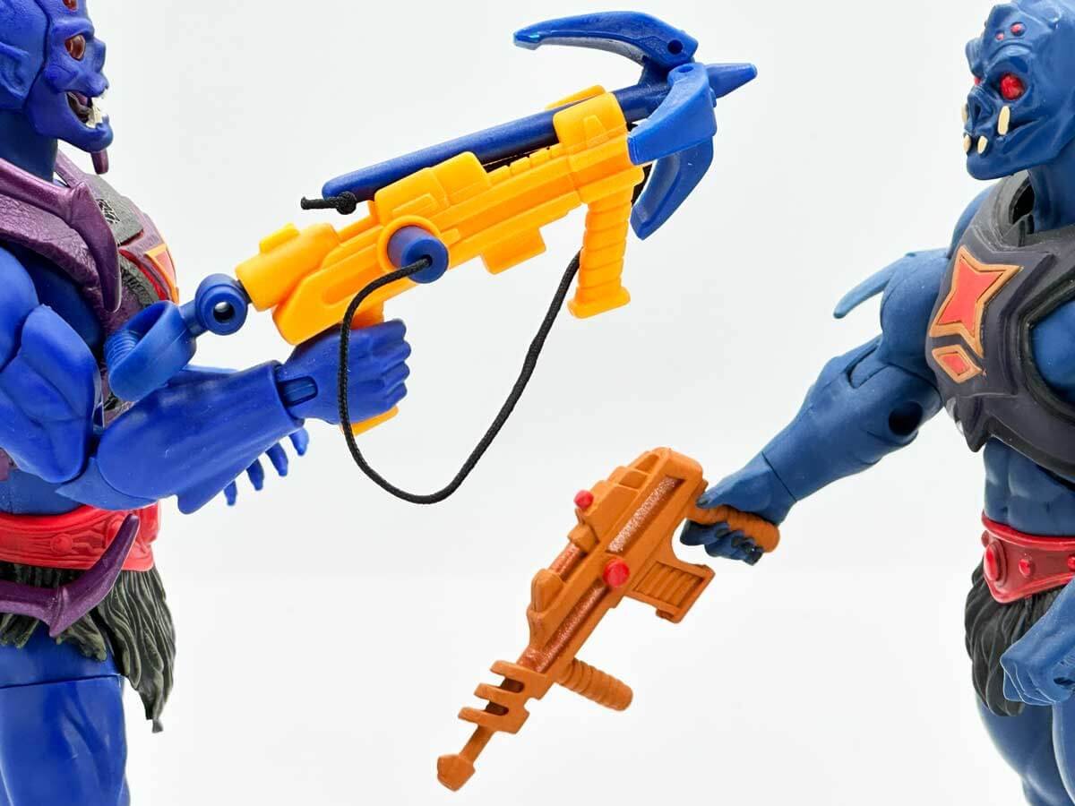 New-Eternia-Webstor-Masterverse-MOTU-Classics-Comparison-2