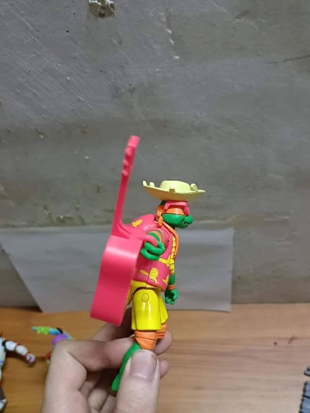 TMNT Mutant Mayhem Turtles in Disguise Beach Bum Mikey 3