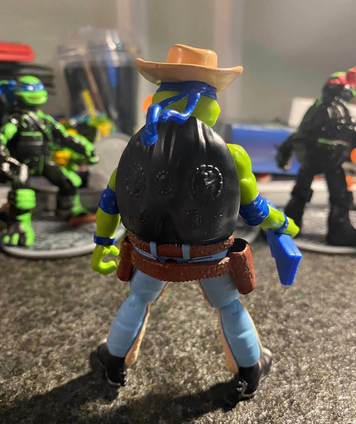 TMNT Mutant Mayhem Turtles in Disguise Cowboy Leo 3