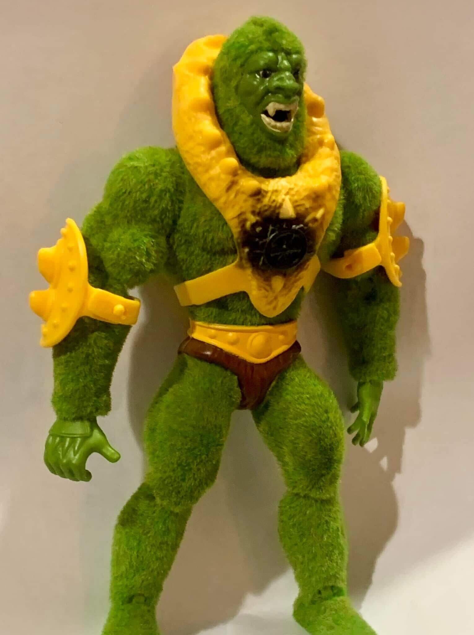 MOTU Origins Moss Man in hand 2