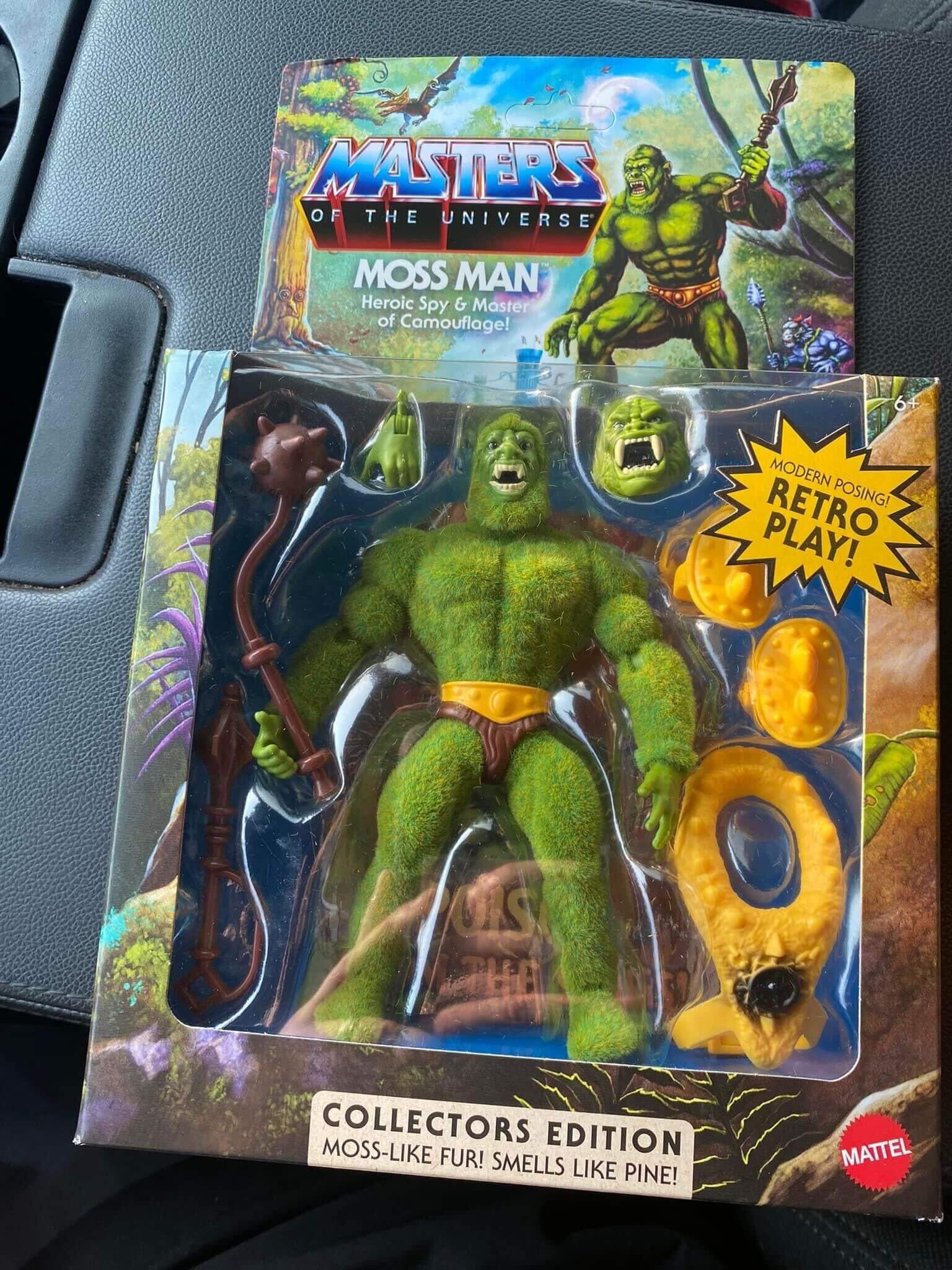 MOTU Origins Moss Man in hand 4a