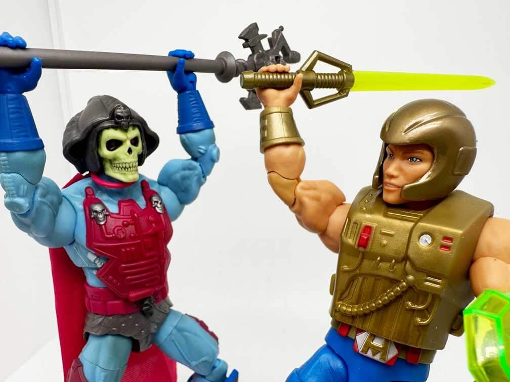 Masterverse-New-Adventures-Skeletor-action-pose-9