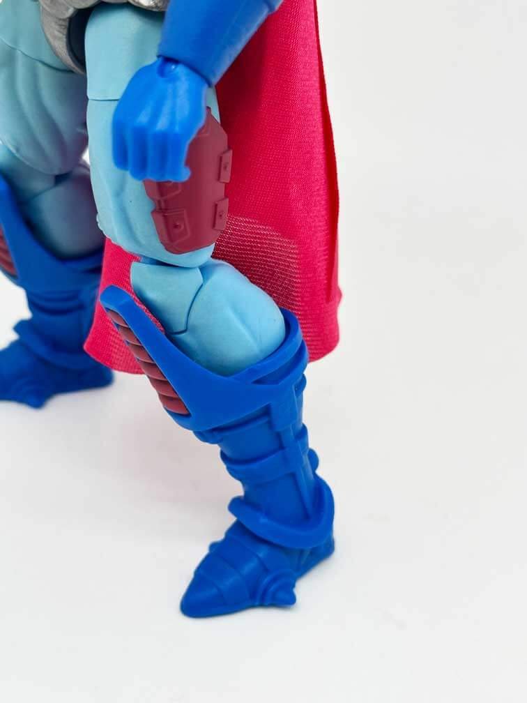 Masterverse-New-Adventures-Skeletor-left-leg