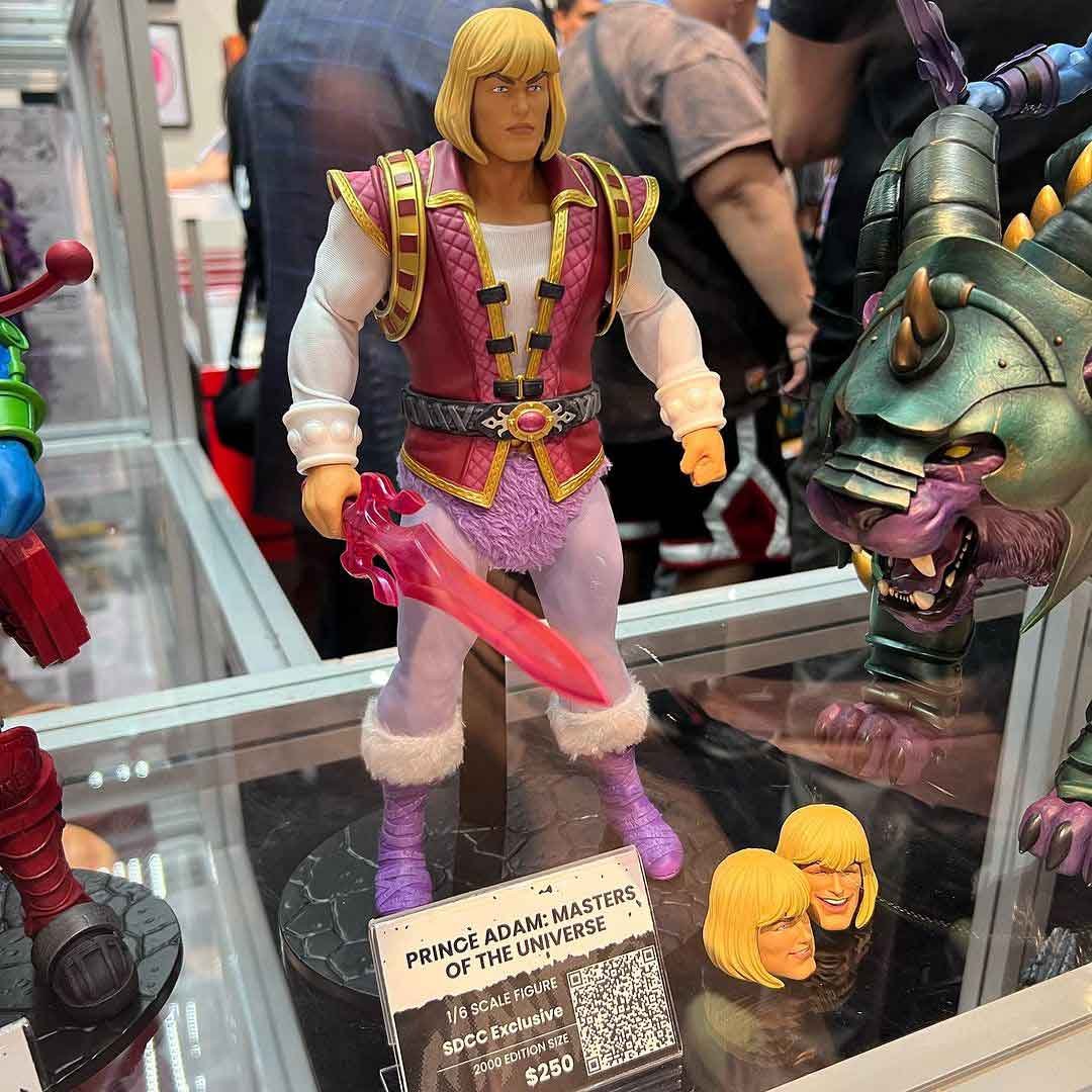 Mondo-Prince-Adam-Masters-of-the-Universe-Sixth-Scale-SDCC-Exclusive-Booth-1