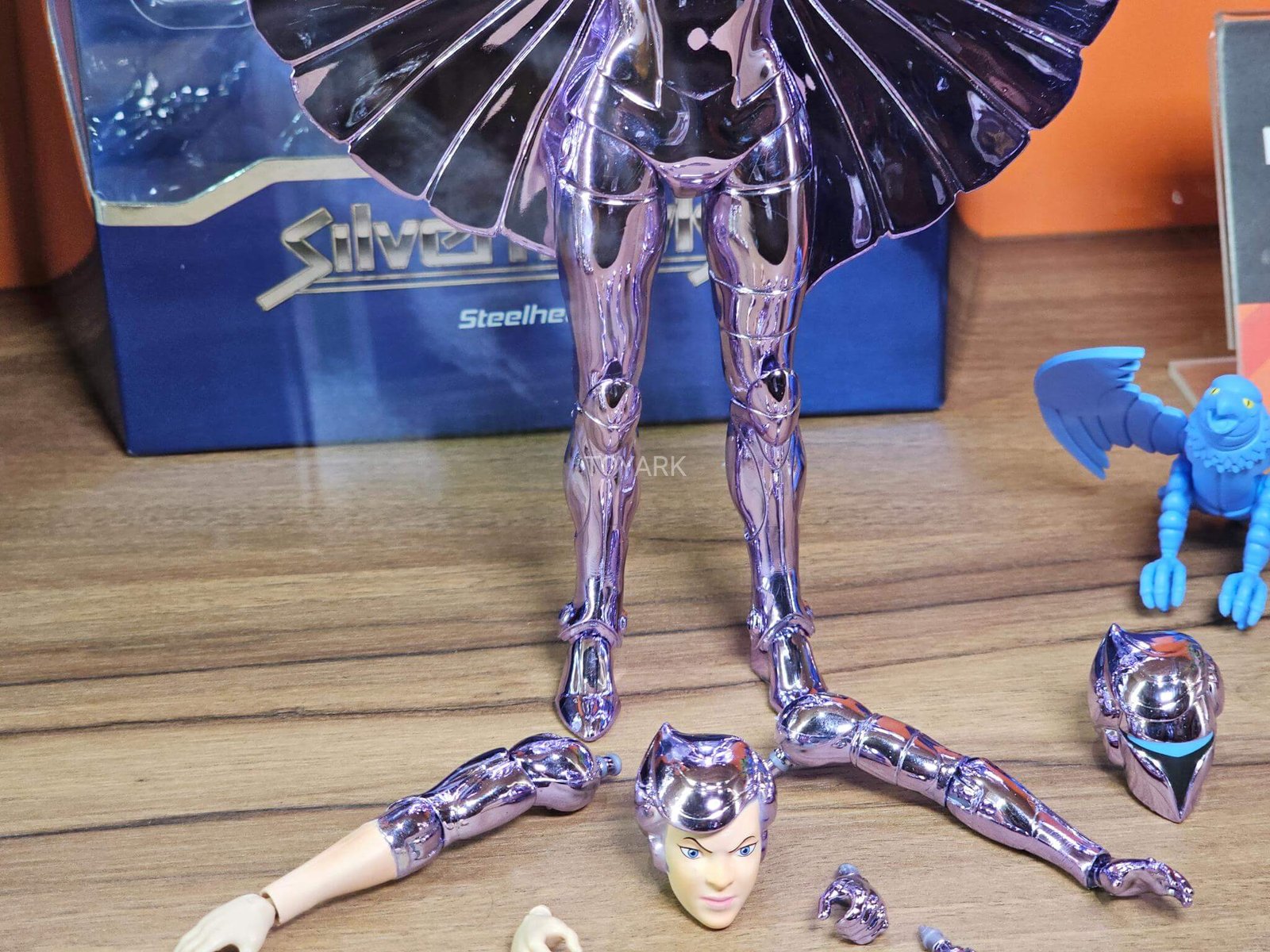 Super7 Ultimates Silverhawks Steelheart Toy Variant 3a