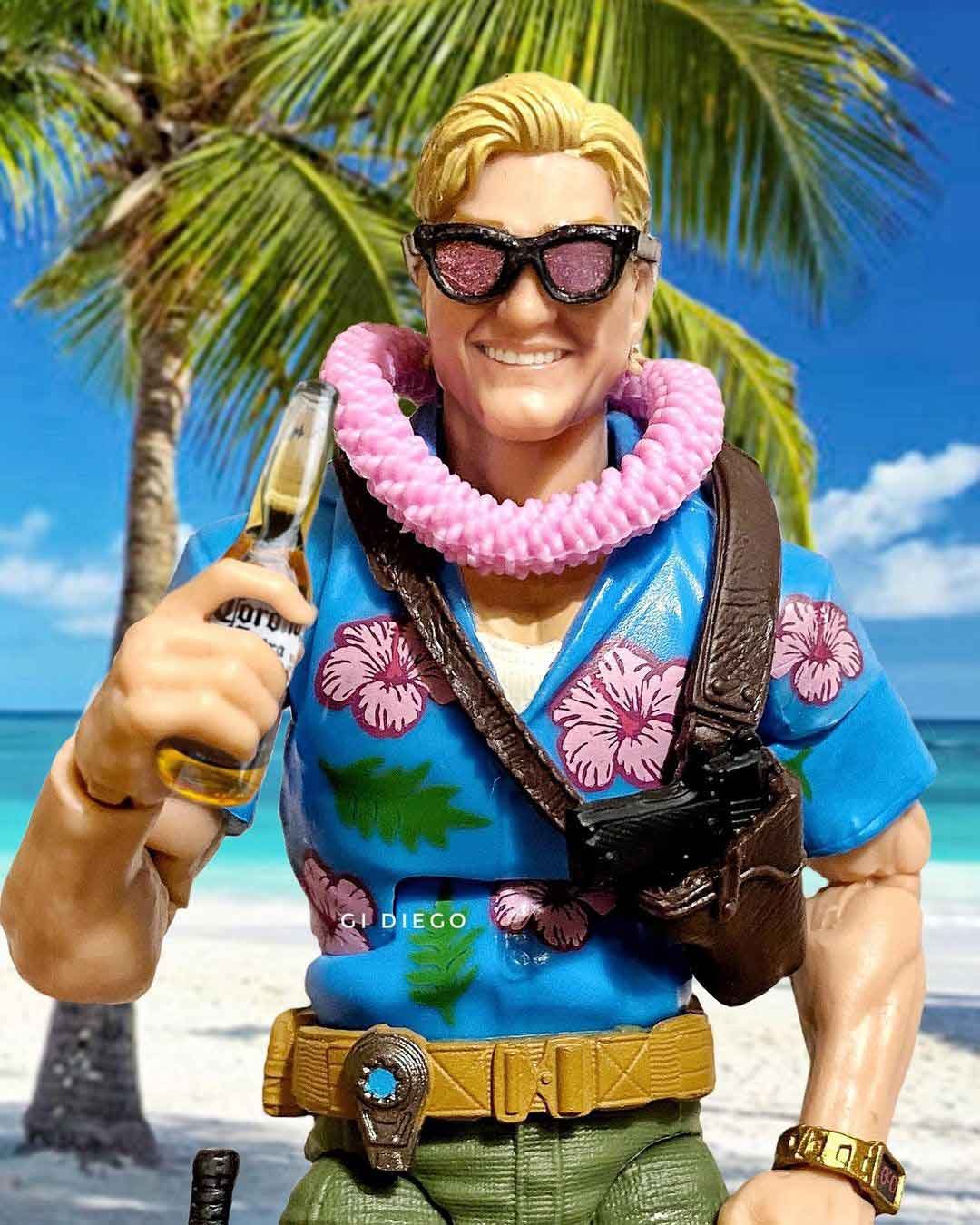 Chuckles-GI-Joe-Classified-Series-In-Hand-1