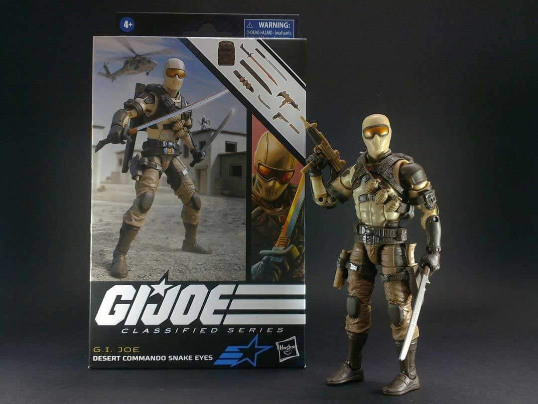 Desert-Commando-Snake-Eyes-GI-Joe-Classified-Series-In-Hand-1