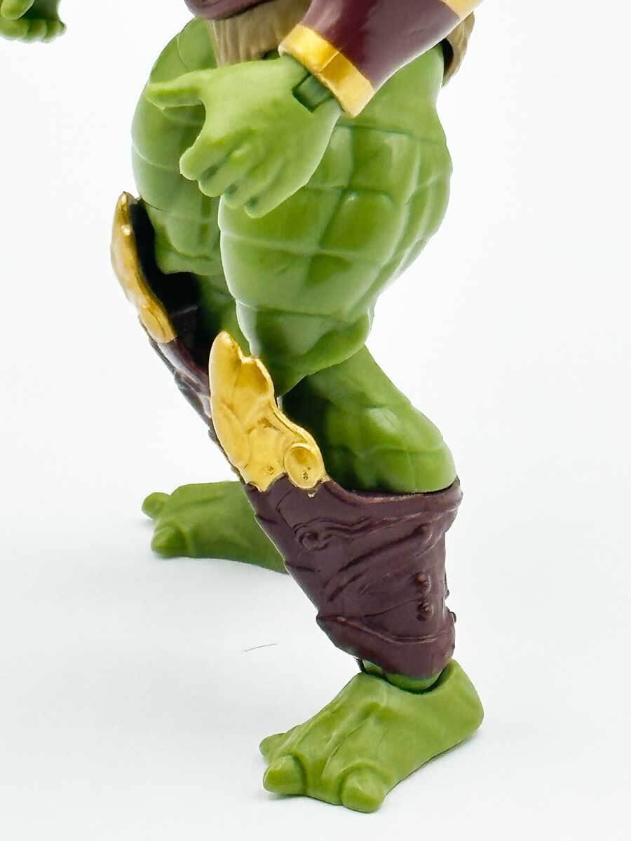 Fang-Or-MOTU-Origins-Mattel-Creations-Exclusive-Left-Armor